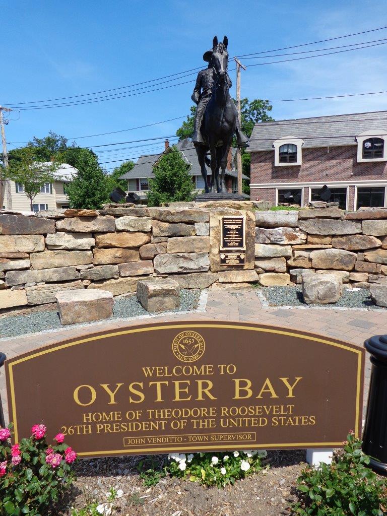 Theodore Roosevelt statue in Oyster Bay