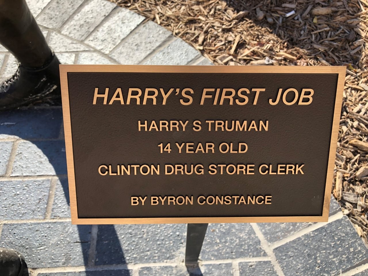Harry Truman first job statue in Independence, Missouri