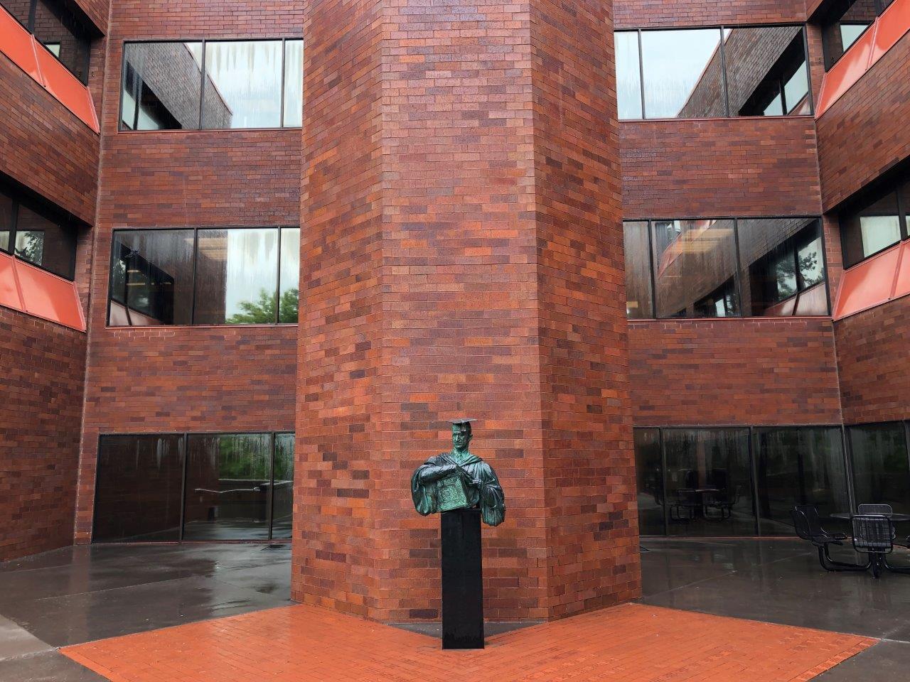 Harry Truman statue at UMKC law school