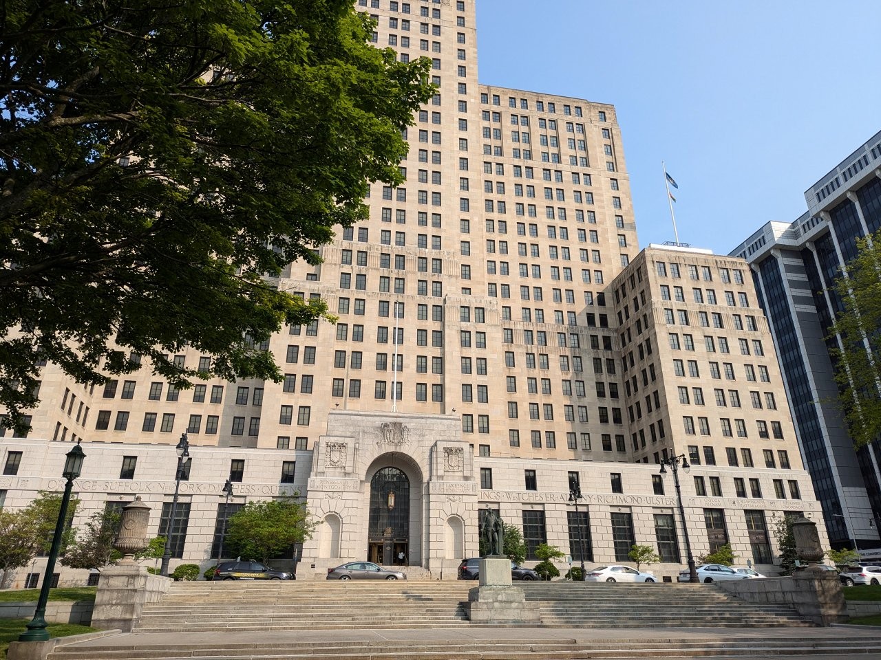 George Washington monument in Albany, New York