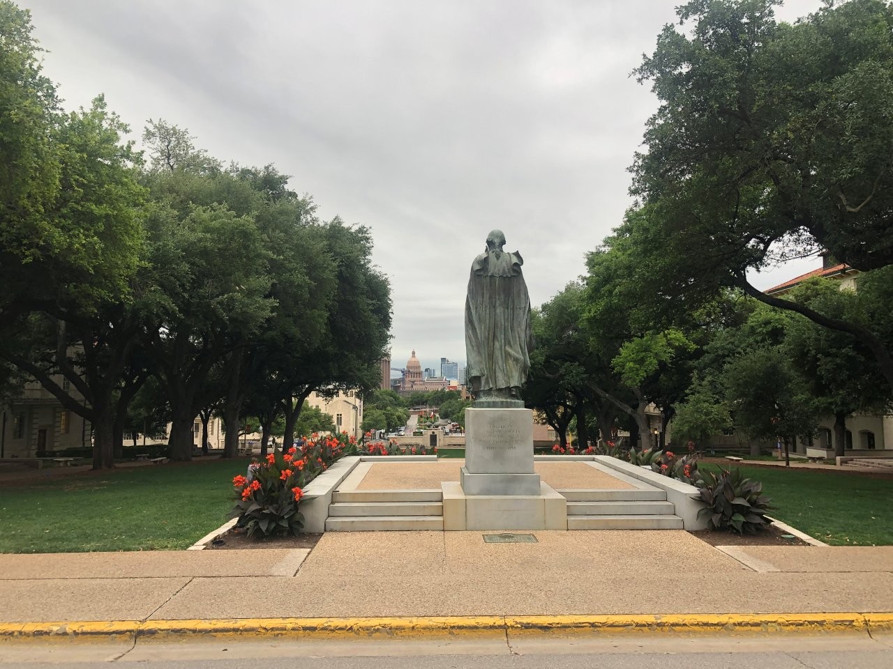 George Washington Statue with Texas State Capitol in background