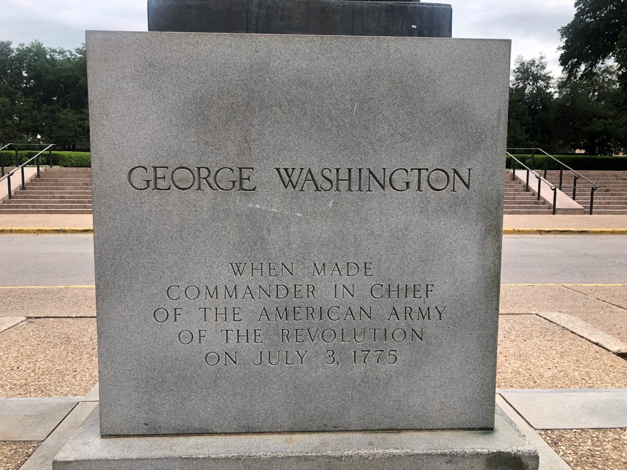 George Washington Statue at UT in front of Main building