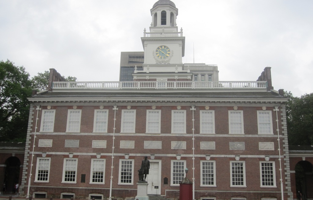 George Washington statue at Independence Hall in Philadelphia