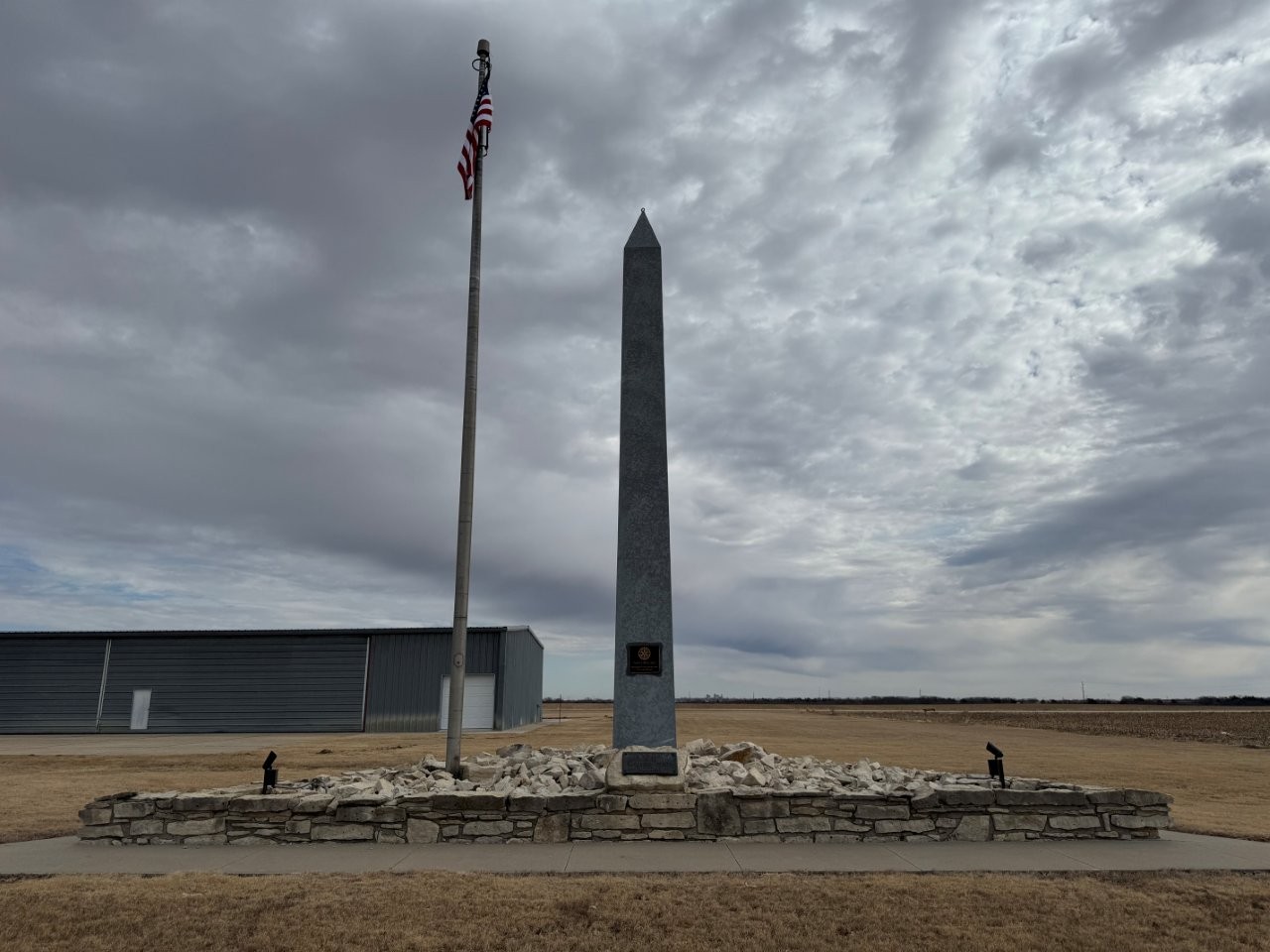Washington Monument replica veterans memorial in Washington, Kansas