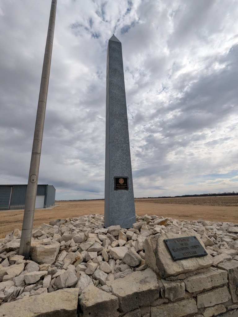 Washington Monument replica in Washington, Kansas