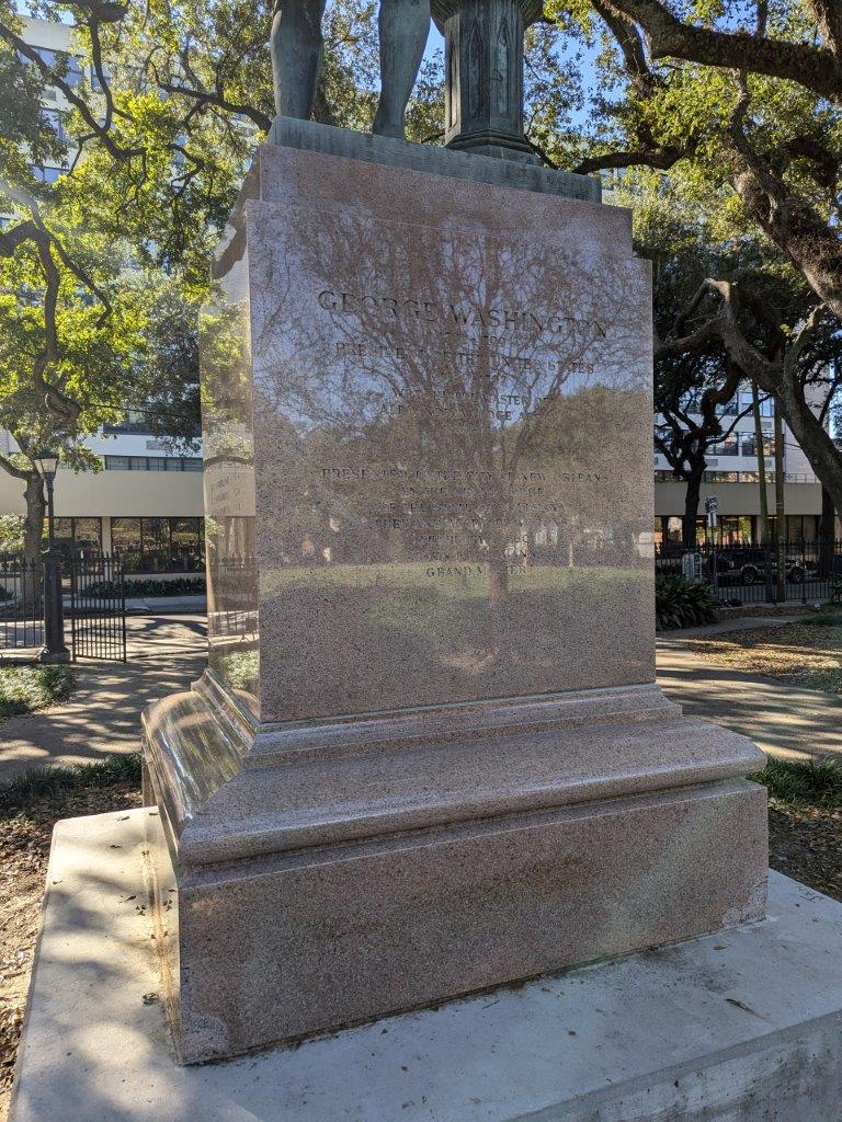George Washington statue in New Orleans