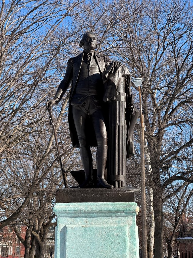 George Washington statue in St. Louis, Missouri